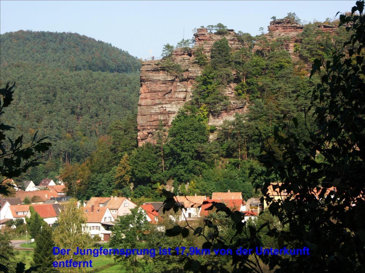 Fewo Pfaelzer Felsenlandschaft Pirmasens Luaran gambar